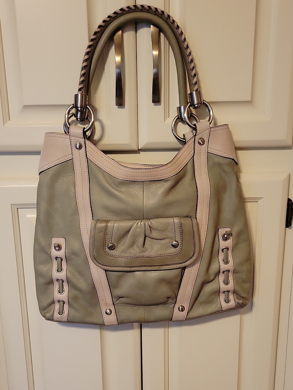 b. makowsky Two-Tone Leather Shoulder Tote in Sage and Blush